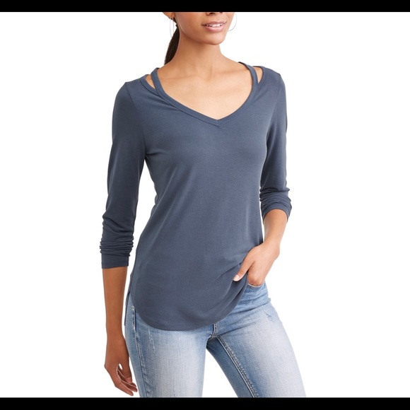 Time and Tru Long Sleeve Elevated T-Shirt - Picture 2 of 6